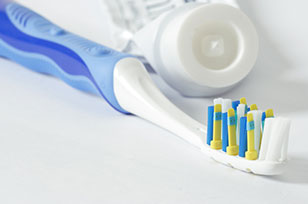homemade pregnancy-test with toothpaste